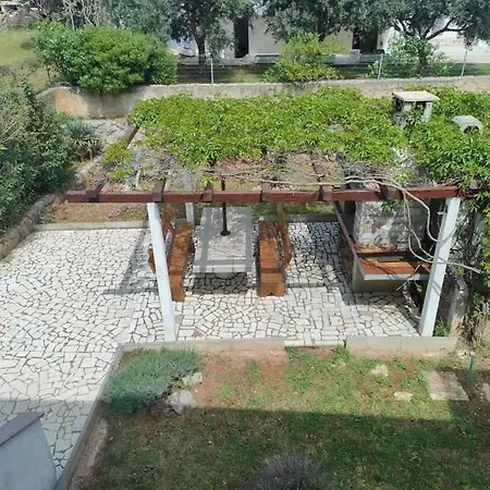 Apartament With A - C In Krk-insel Krk 54898 *