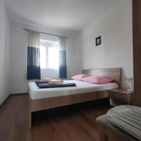 With A - C In Krk-insel Krk 54898 Apartament