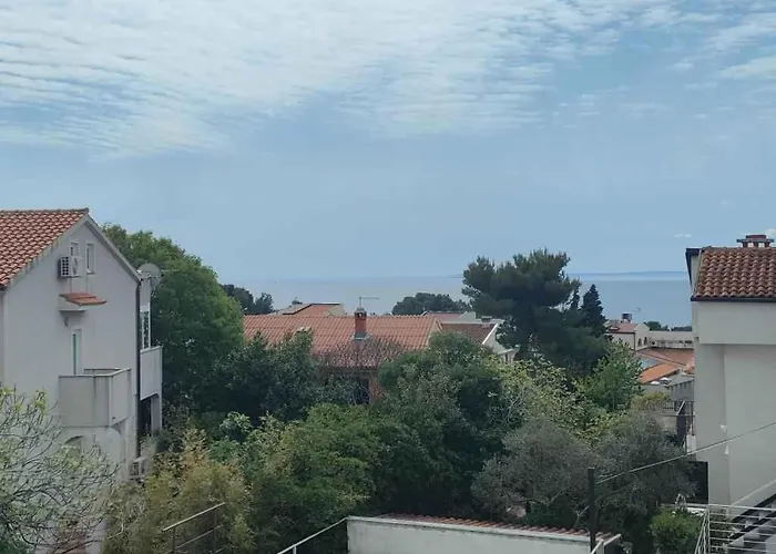 Apartamento With A - C In Krk-insel Krk 54898